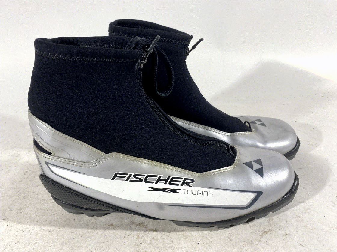 Fischer XC Touring Nordic Cross Country Ski Boots Size EU43 US9.5 NNN 532