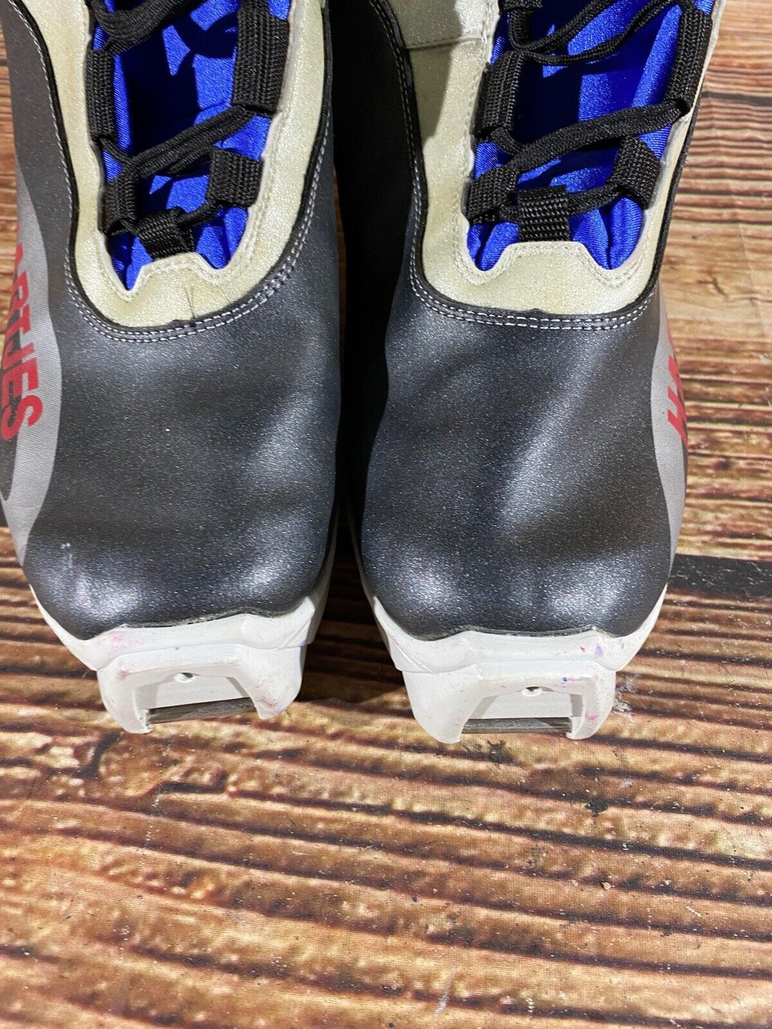 Hartjes Nordic Cross Country Ski Boots SNS Profil Size US8, UK7, Mondo 259