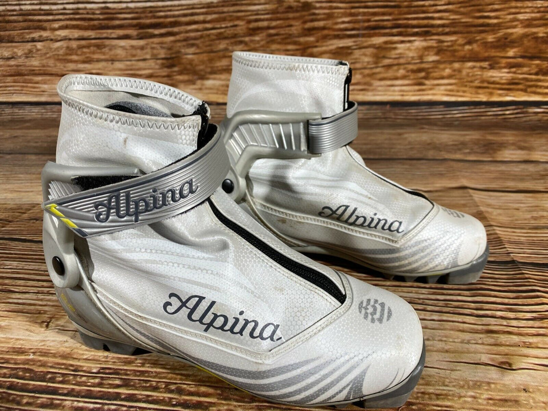 Alpina Eve30S Nordic Cross Country Ski Boots Size EU38 US6 NNN bindings