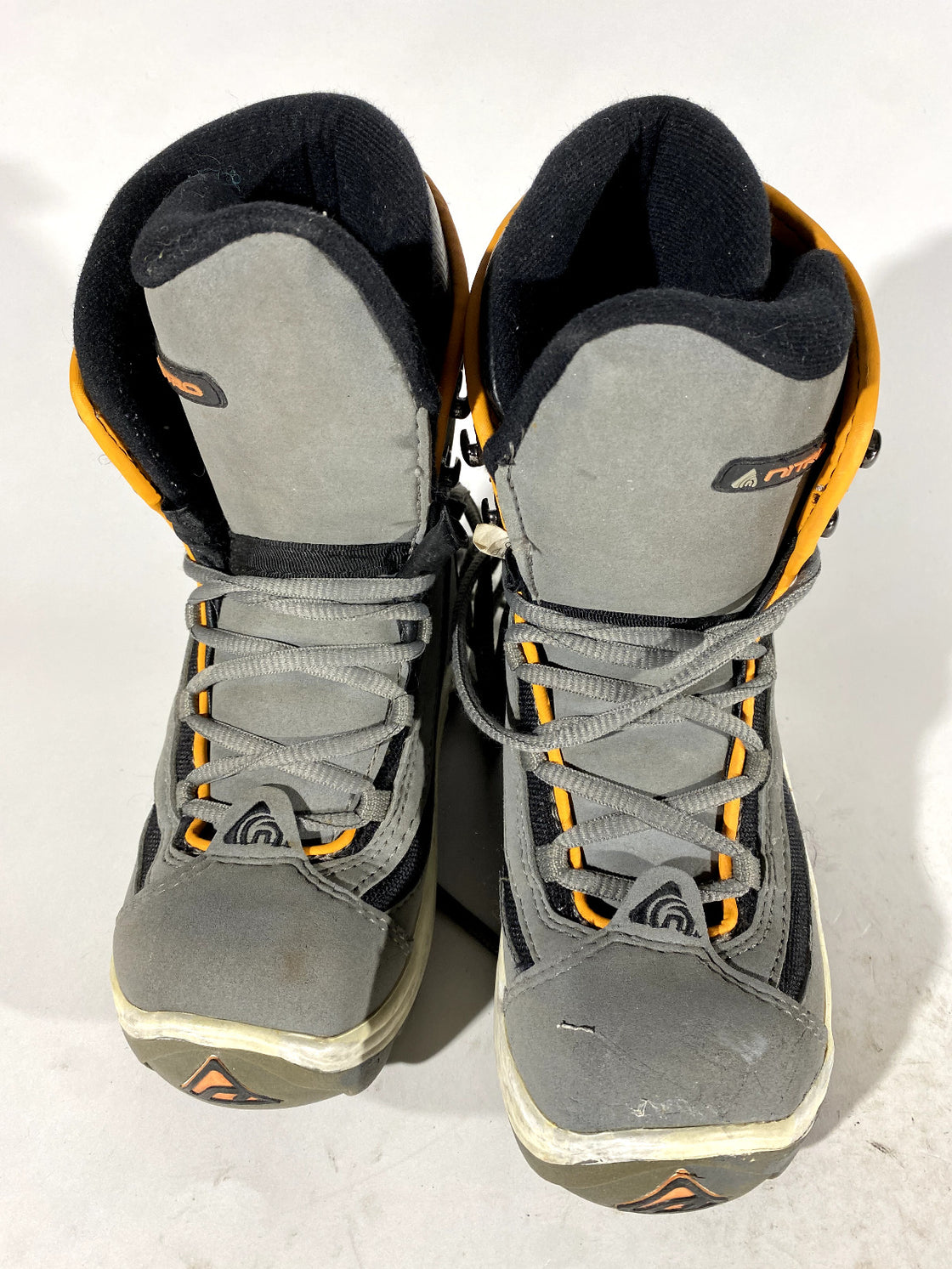 NITRO Snowboard Boots Size EU37  US5  UK4 Mondo 235 mm