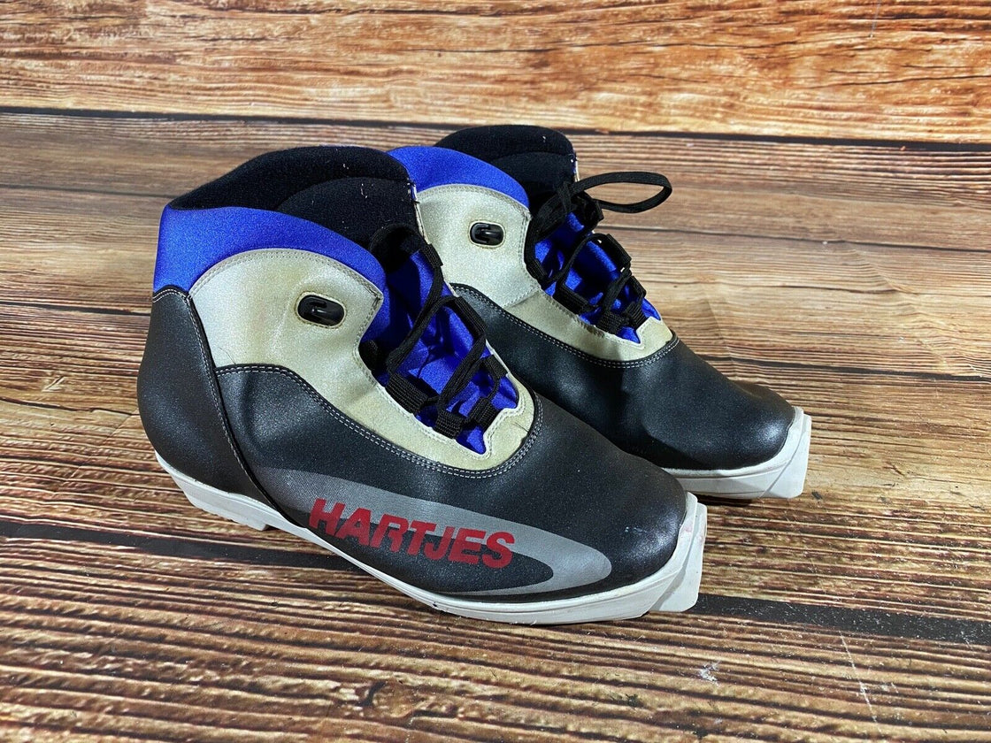 Hartjes Nordic Cross Country Ski Boots SNS Profil Size US8, UK7, Mondo 259