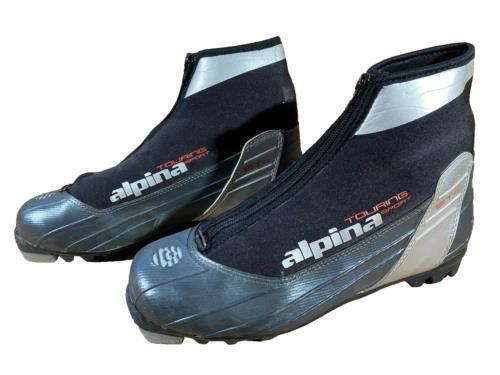 Alpina ST10 Nordic Cross Country Ski Boots Size EU42 US9 NNN bindings