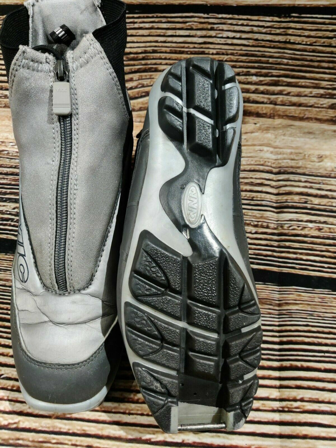 Atomic Fitness Cross Nordic Cross Country Ski Boots Size EU38 US5.5 NNN