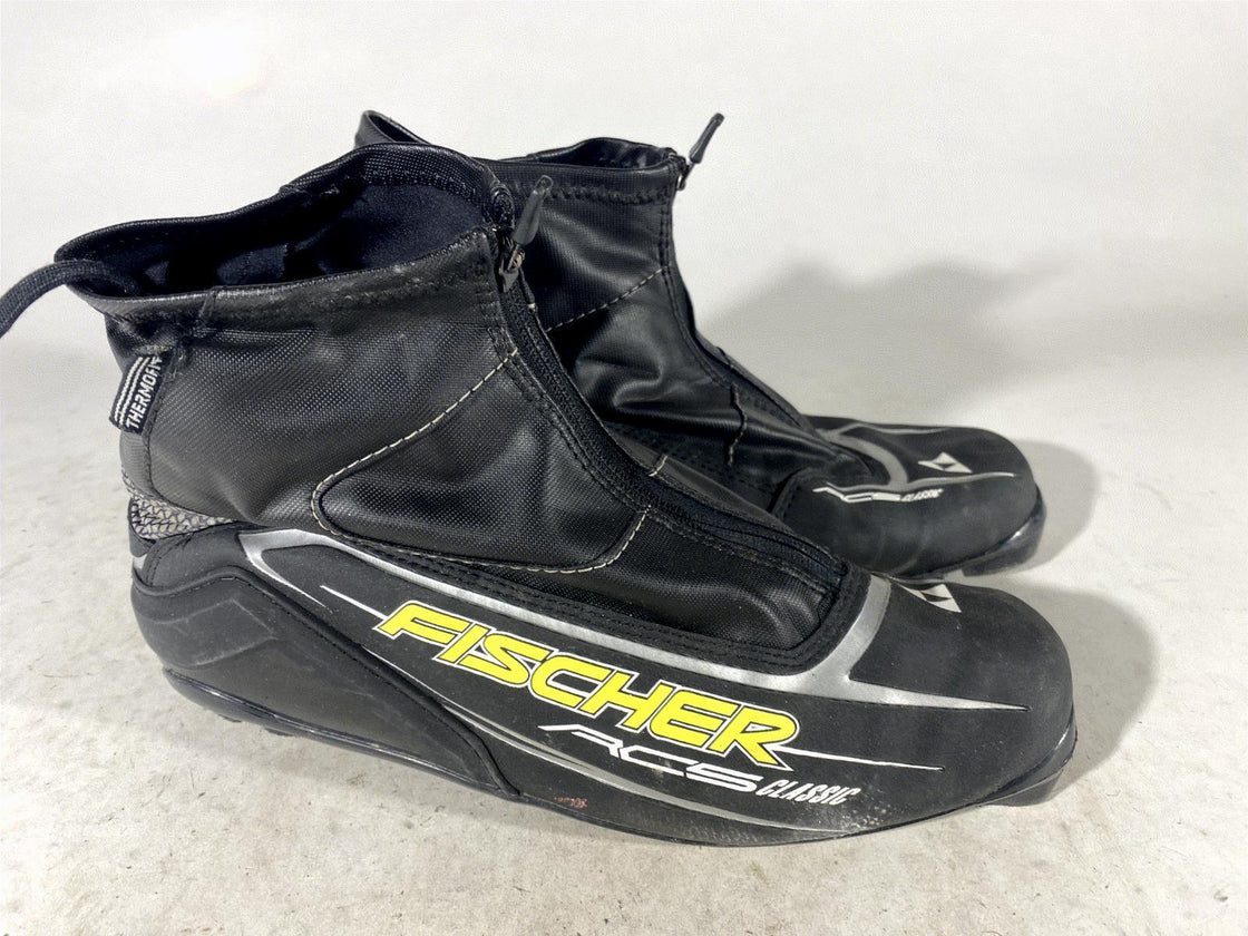 Fischer RC5 Classic Nordic Cross Country Ski Boots Size EU43 US9.5 NNN