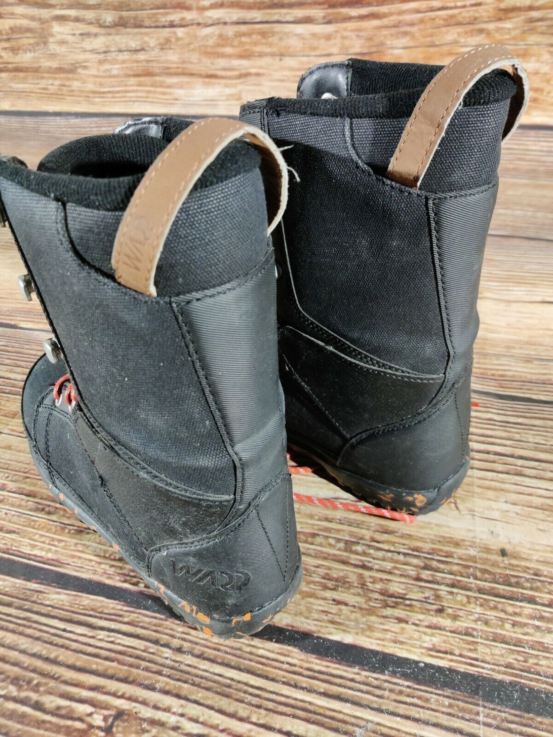 WARP Snowboard Boots Size EU38, US5.5, UK5, Mondo 248 mm C