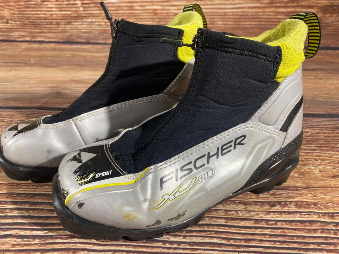 Fischer XJ Sprint Kids Nordic Cross Country Ski Boots Size EU35 US3.5 NNN F-483