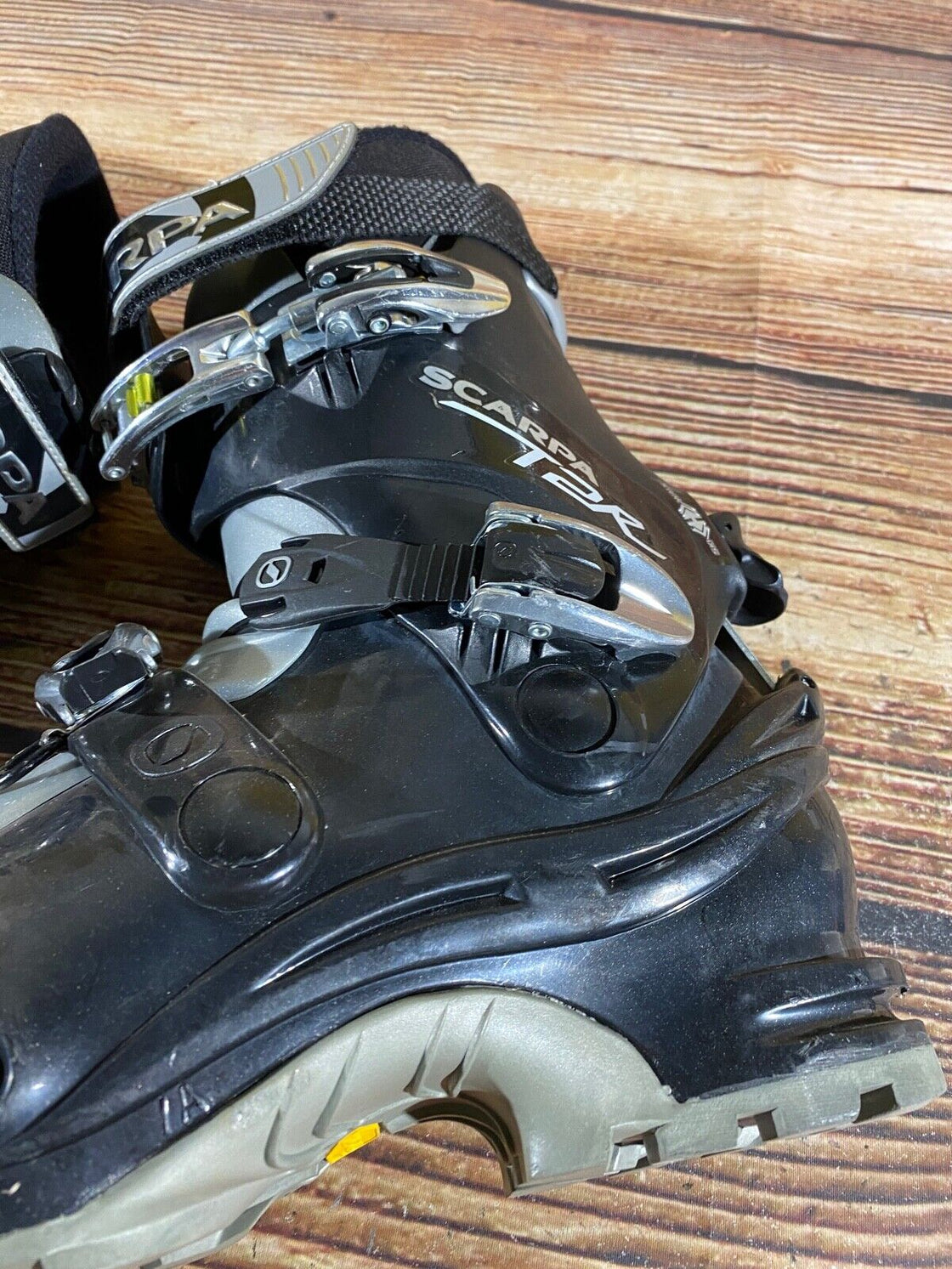 SCARPA T2 R Telemark Nordic Norm Ski Boots Size MONDO 242 US6 NN 75mm 3pin