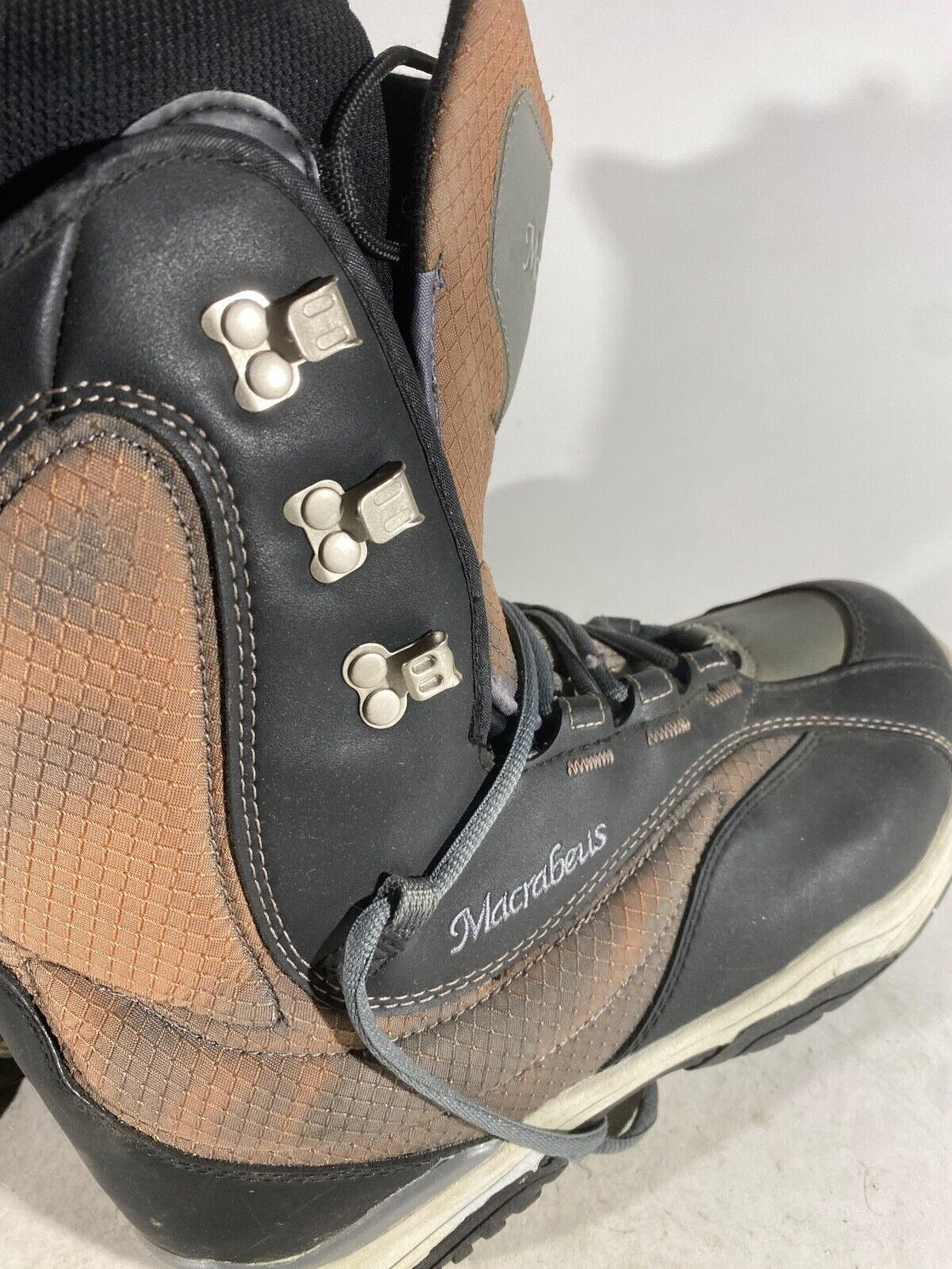 MACRABEUS Snowboard Boots Size EU43 US10 UK9 Mondo 280 mm