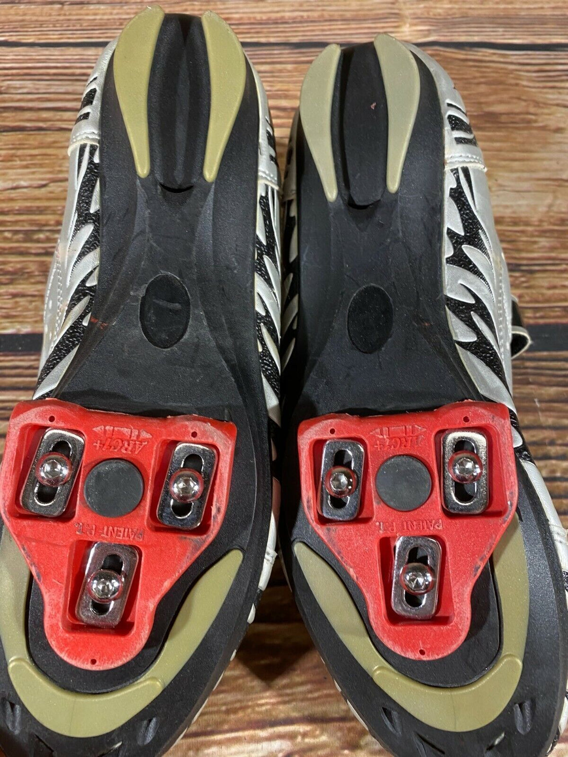 EXUSTAR Road Cycling Shoes Road Bike Size EU 43 with Look Delta Cleats