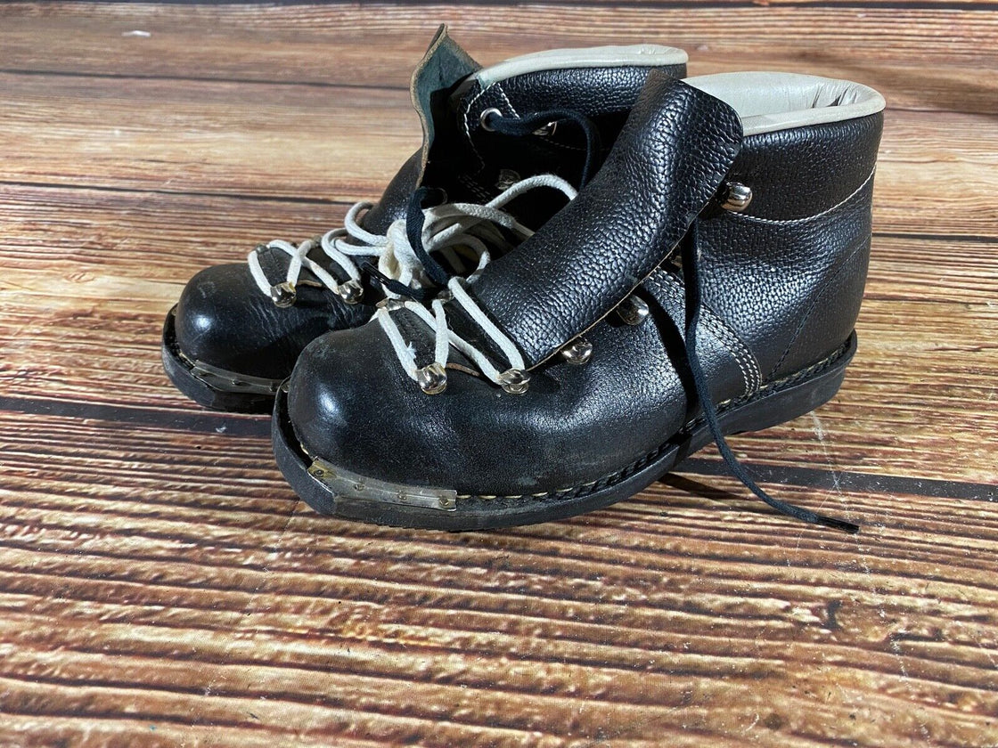 TEWA Vintage Cross Country Ski Boots Kandahar Old Cable Bindings EU37 US5 KL35