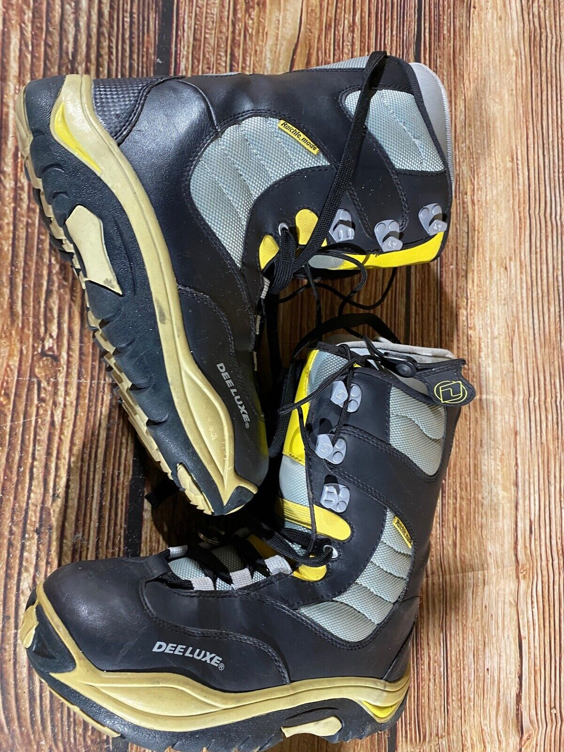 DEELUXE Snowboard Boots Size EU42, US9, UK8, Mondo 265 mm E
