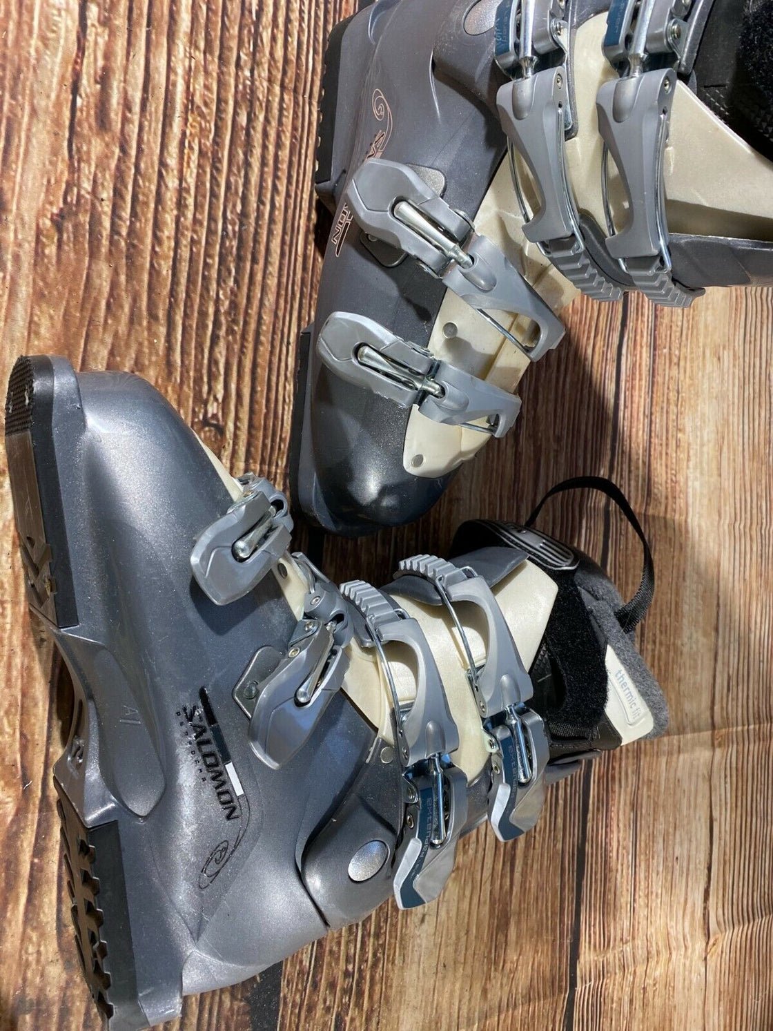 SALOMON Alpine Ski Boots Size Mondo 240 - 245 mm, Outer Sole 287 mm DH130