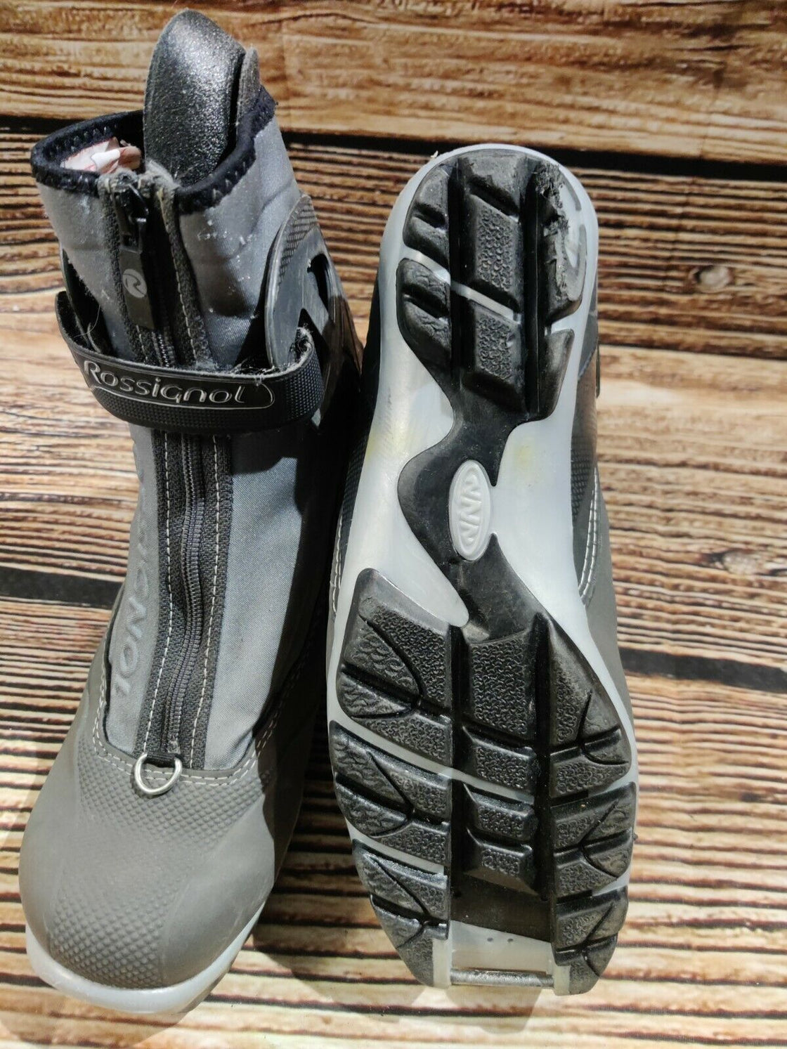 Rossignol Saphir Skate Nordic Cross Country Ski Boots Size EU38 US6 NNN bindings