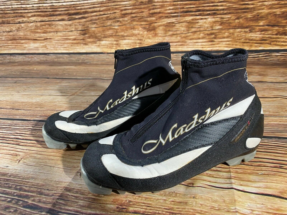 Madshus Metis-C Nordic Cross Country Ski Boots Size EU38 US5.5 NNN bindings