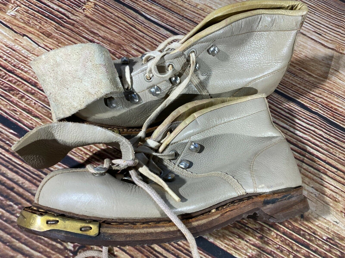 Vintage Cross Country Ski Boots Kandahar, Old Cable Bindings EU39 US6.5 KL4