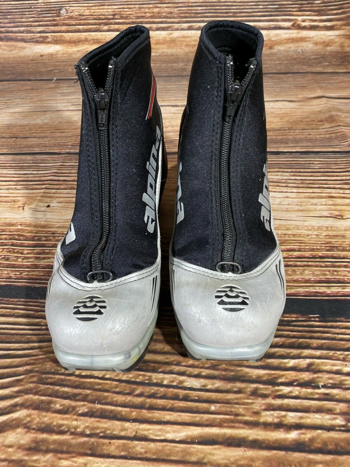 Alpina ST10 Cross Country Ski Boots Classic Size EU37 US5 NNN Rottefella