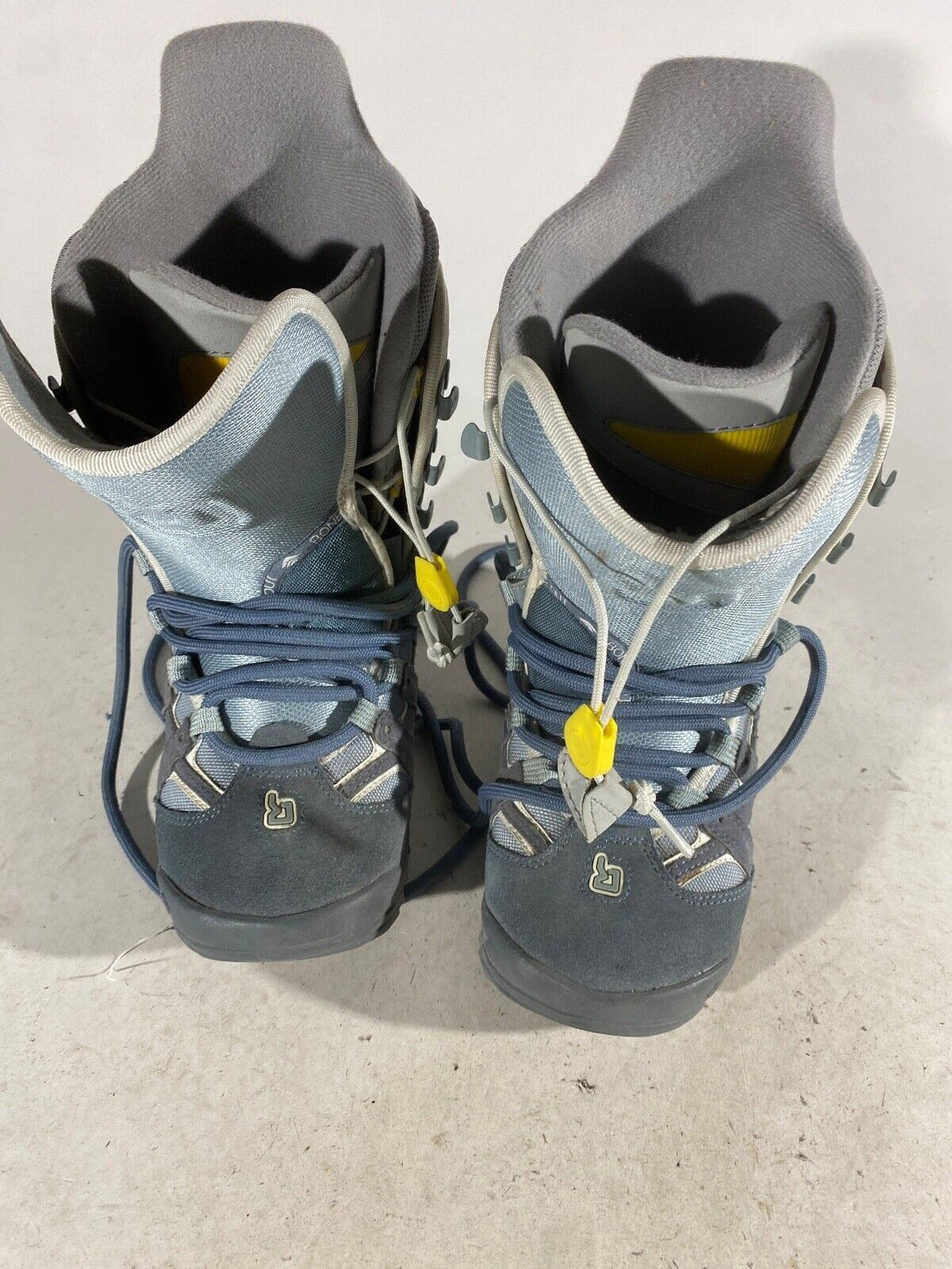 BURTON Moto Snowboard Boots Ladies Size EU36 US5 UK3 Mondo 230 mm