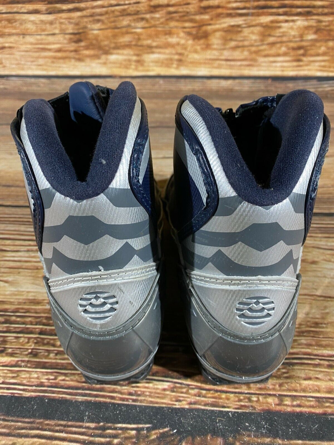 Alpina ST28 Nordic Cross Country Ski Boots Size EU43 US9.5 NNN bindings