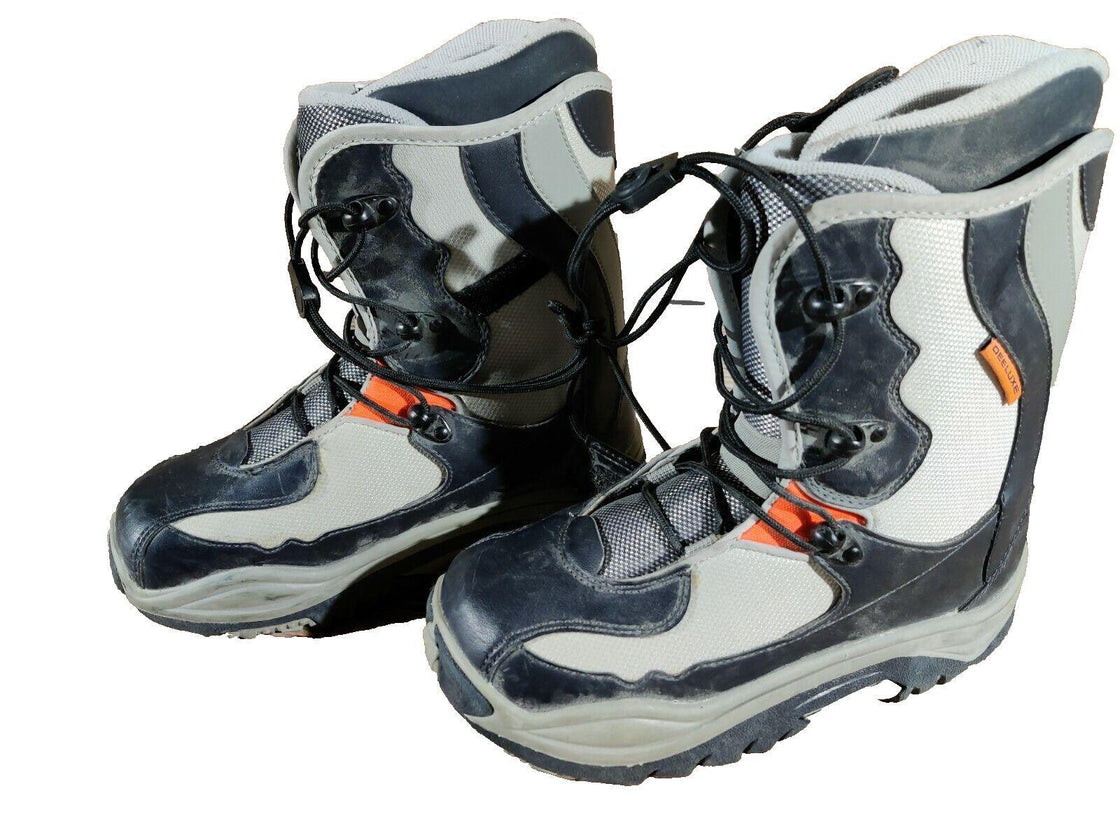 DEELUXE Snowboard Boots Ladies Size EU37, US6, UK4.5, Mondo 240 mm C