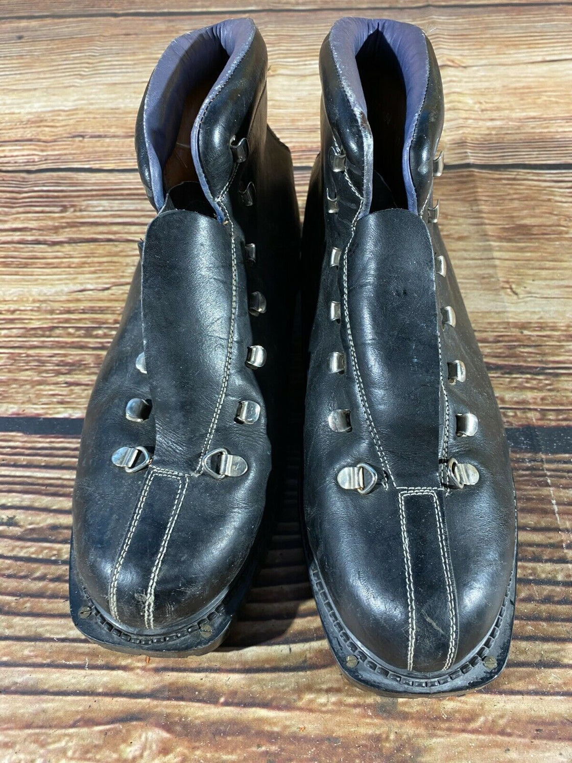 GARMISCH Vintage Leather Alpine Ski Boots Cable Bindings EU41, US7.5, Mondo 258