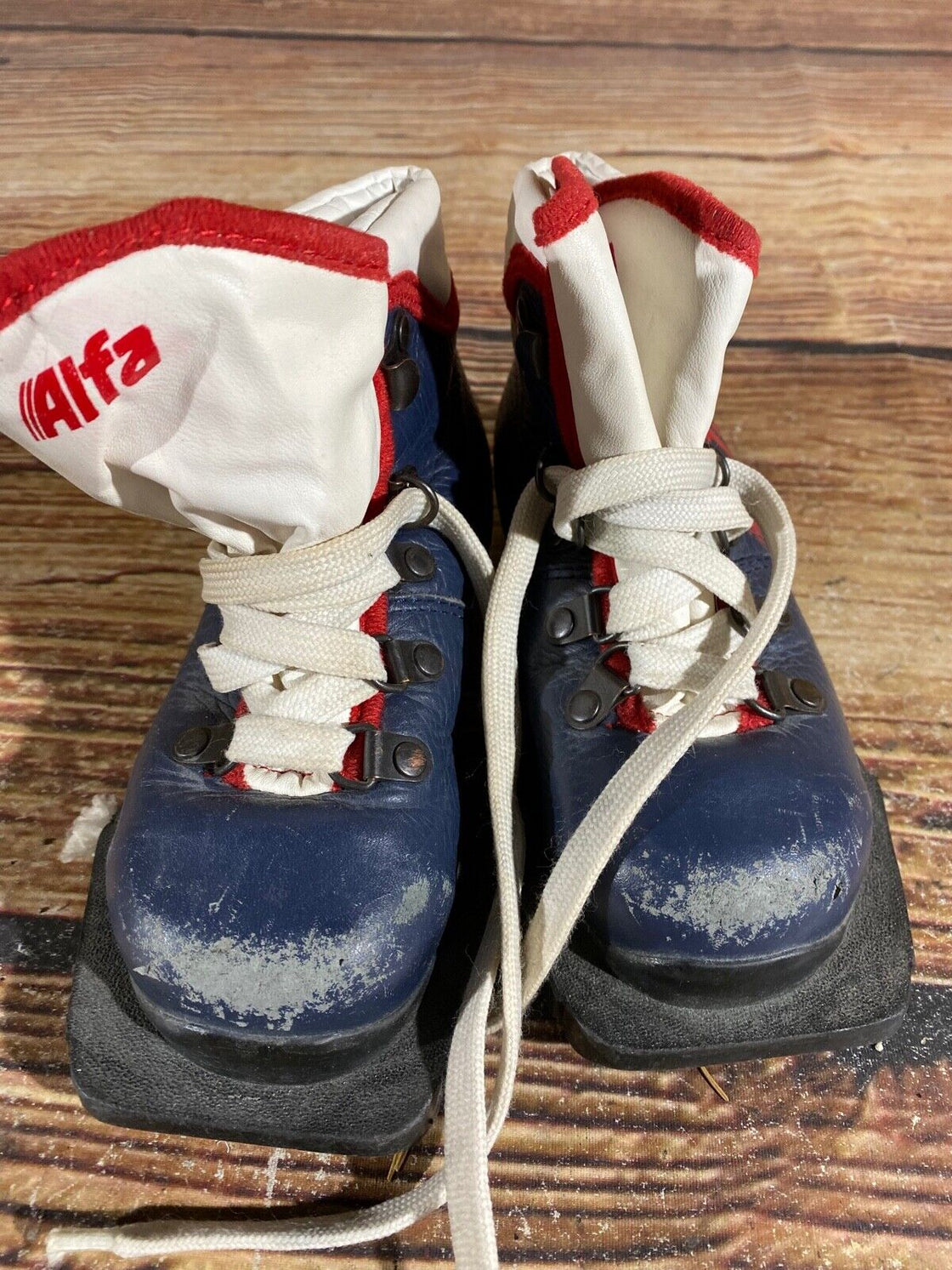 Alfa Vintage Kids Nordic Norm Cross Country Ski Boots Size EU26 US9 NN 75mm