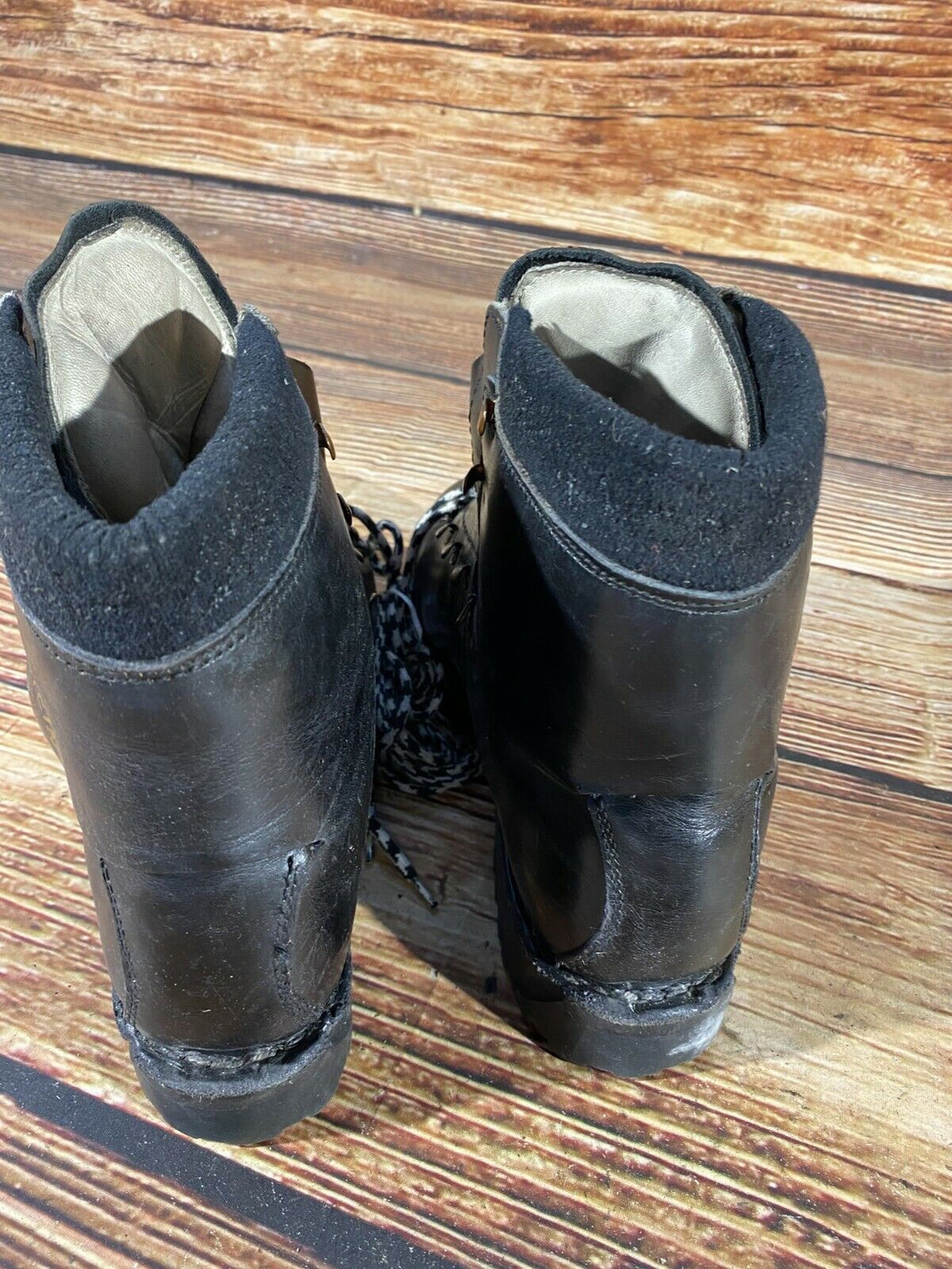 DACHSTEIN Leather Vintage Alpine Ski Boots EU42 US8.5 Mondo 270 Cable Bindings