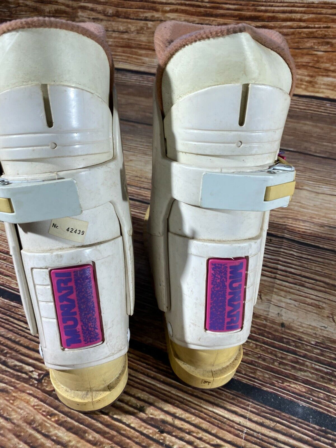 MUNARI Vintage Alpine Ski Boots Size Mondo 247 mm, Outer Sole 285 mm DH54