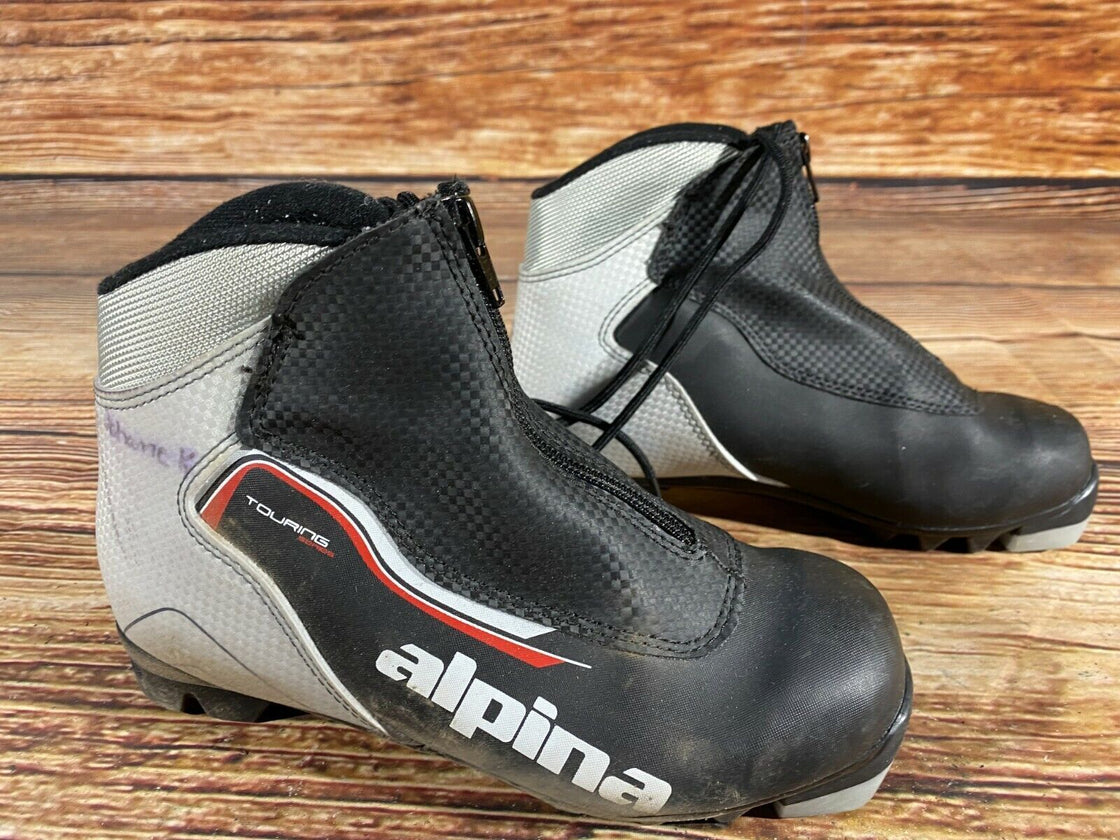 Alpina Touring Nordic Cross Country Ski Boots Size EU35 US3.5 NNN bindings 933