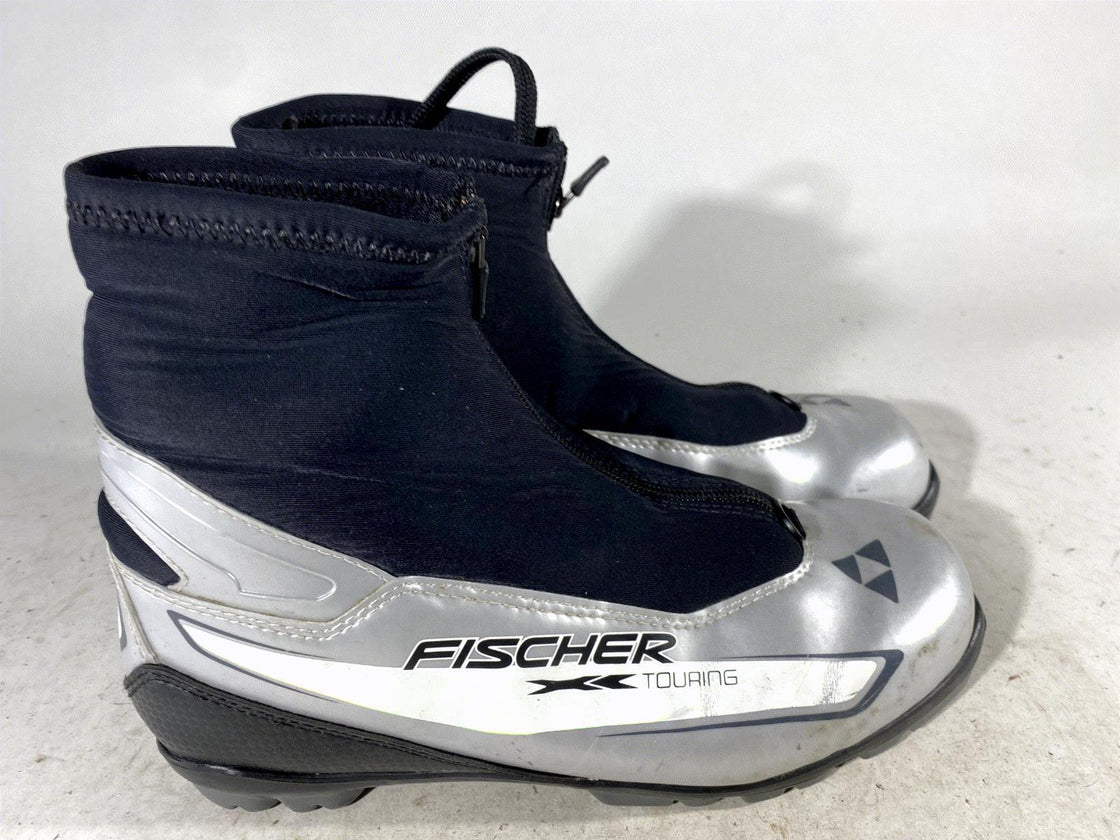 Fischer XC Touring Nordic Cross Country Ski Boots Size EU42 US9 NNN