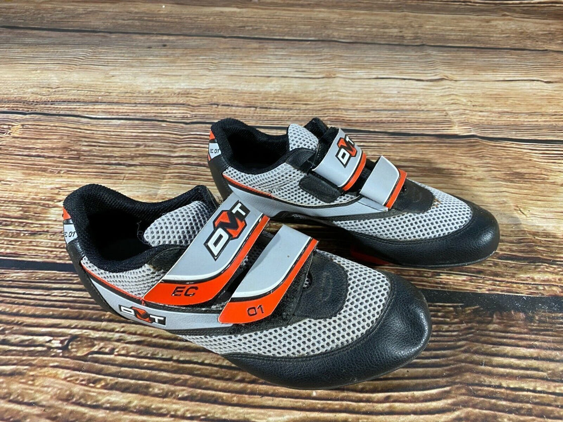 DMT Road Cycling Shoes Clipless Biking Boots Size EU 38 with Cleats