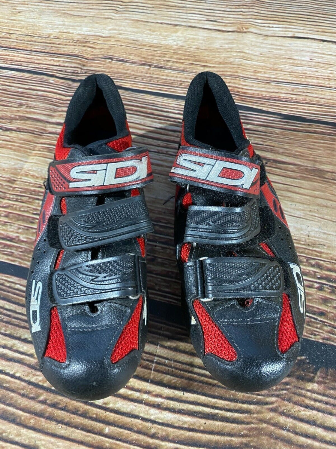 SIDI Road Cycling Shoes Clipless Biking Boots Size EU 38 with Cleats