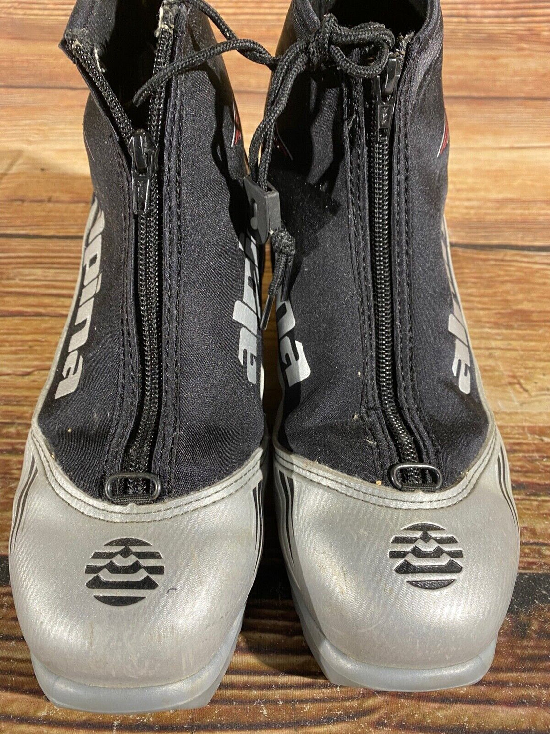 Alpina ST10 Nordic Cross Country Ski Boots Size EU37 US5 for NNN