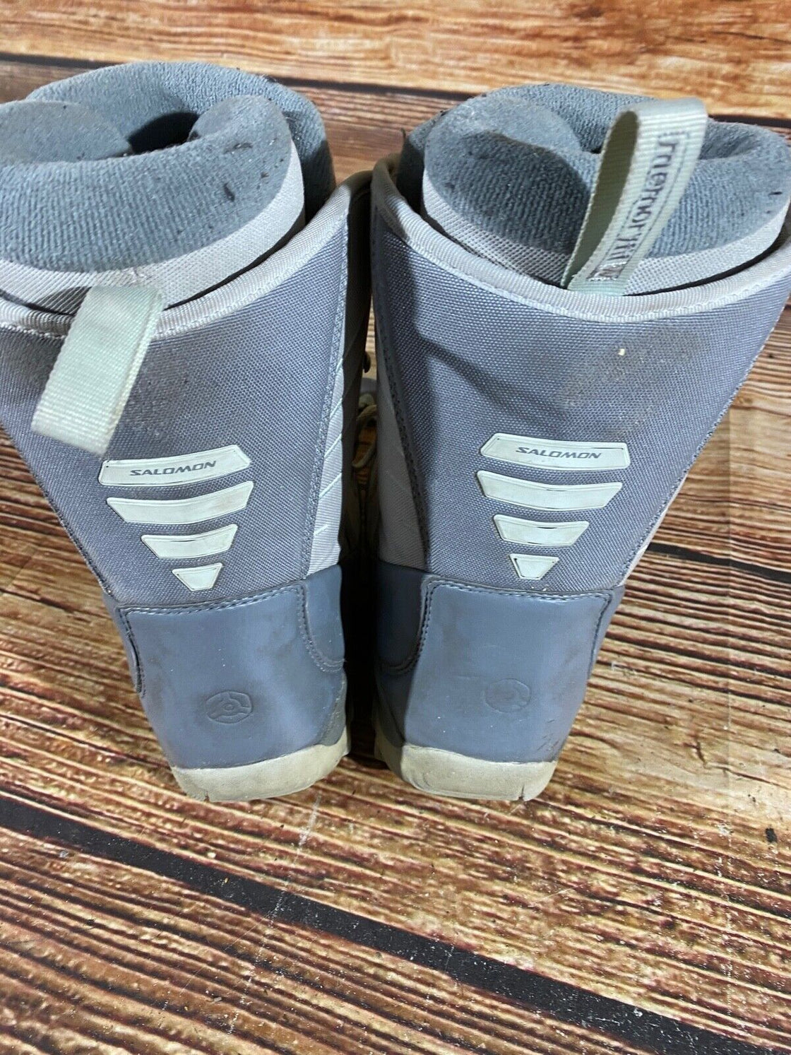 SALOMON Snowboard Boots Size EU39, US7, UK5.5, Mondo 240 mm E