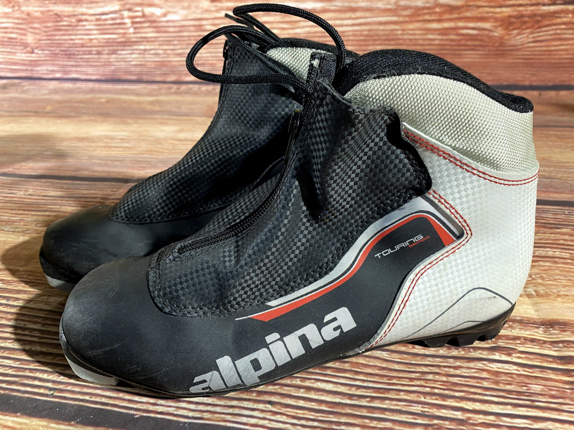 Alpina Touring Nordic Cross Country Ski Boots Size EU41 US8 for NNN