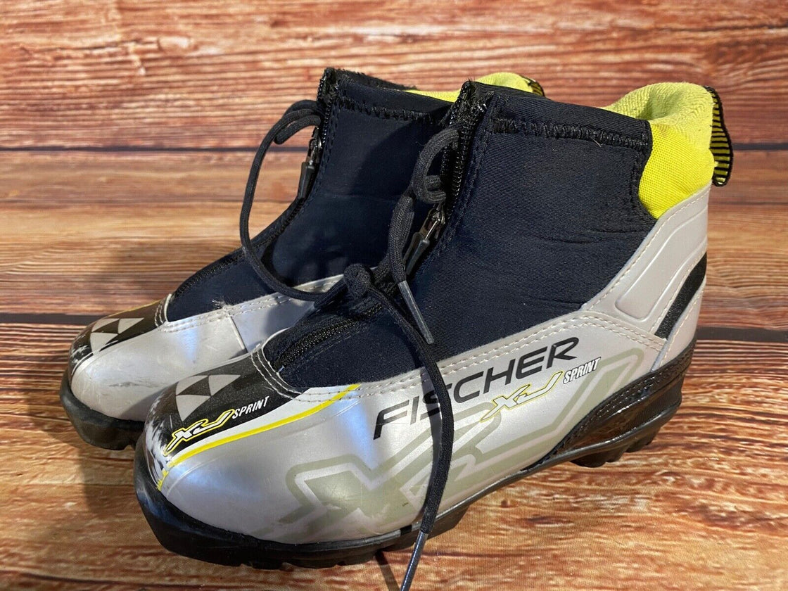 Fischer XJ Sprint Nordic Cross Country Ski Boots Kids Size EU35 US3.5 NNN F-623