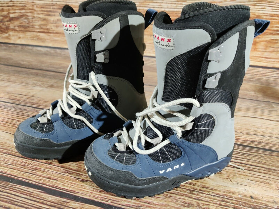 VANS Snowboard Boots Size EU38, US6, UK5.5, Mondo 233 mm B