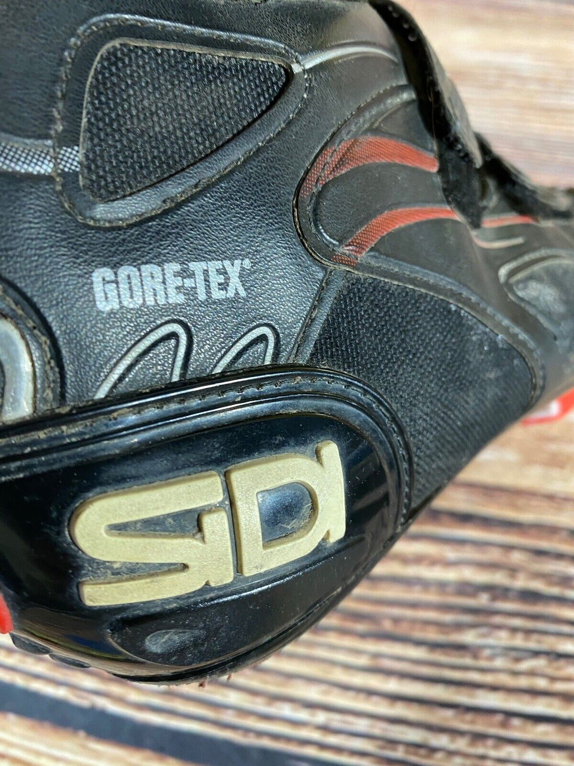 SIDI Winter GTX Road Cycling Shoes Biking Boots Shoes Size EU42 US8 Mondo 254