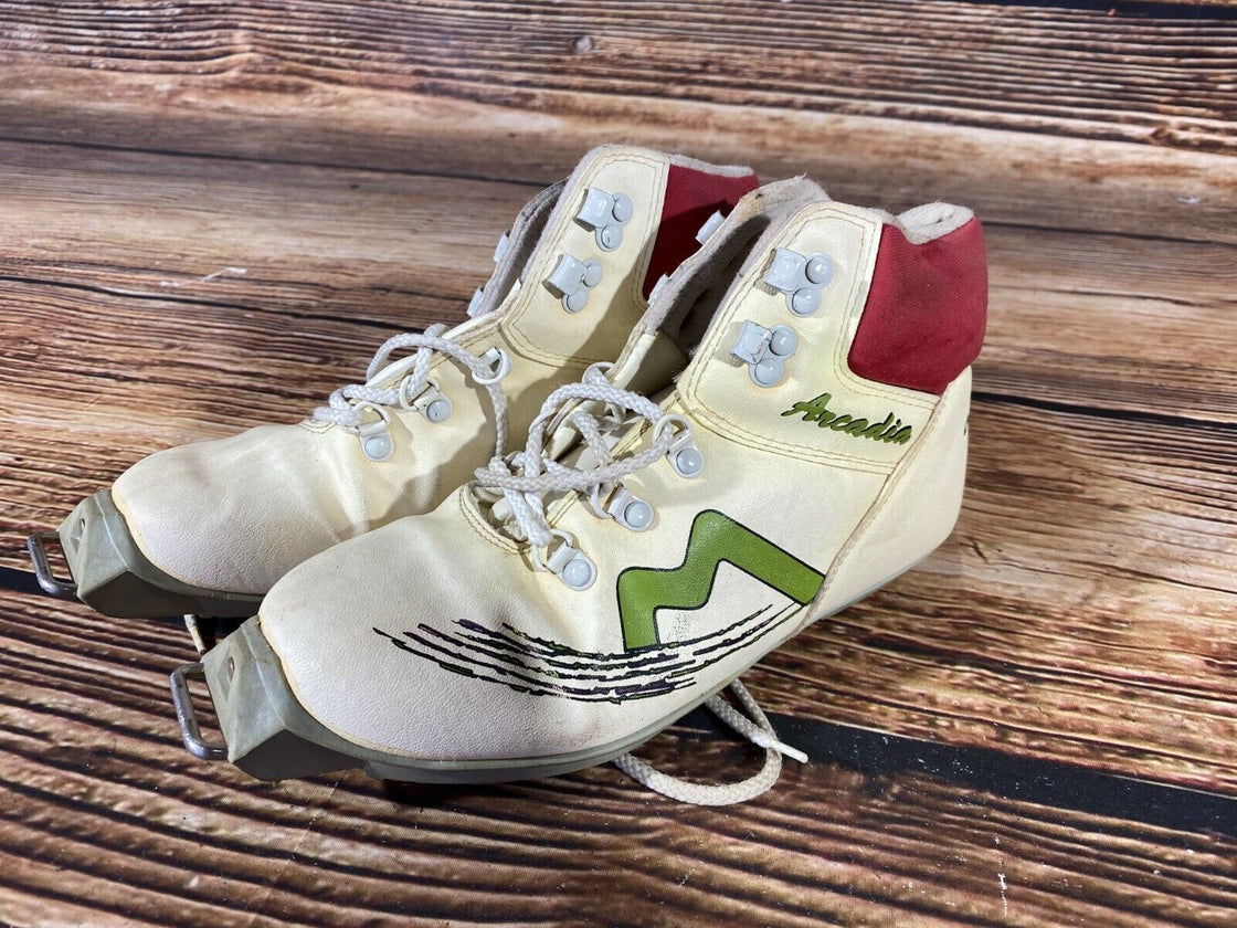 KARHU Nordic Cross Country Ski Boots Ladies Size EU37 US5 SNS Old Profil