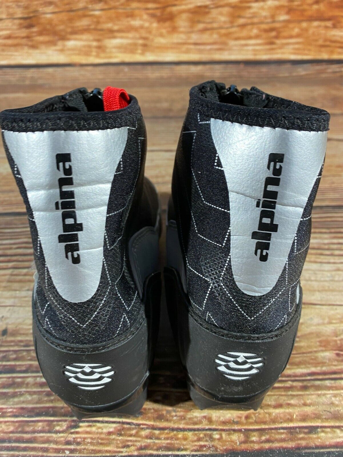 Alpina T10 Jr Nordic Cross Country Ski Boots Size EU35 US3.5 for NNN