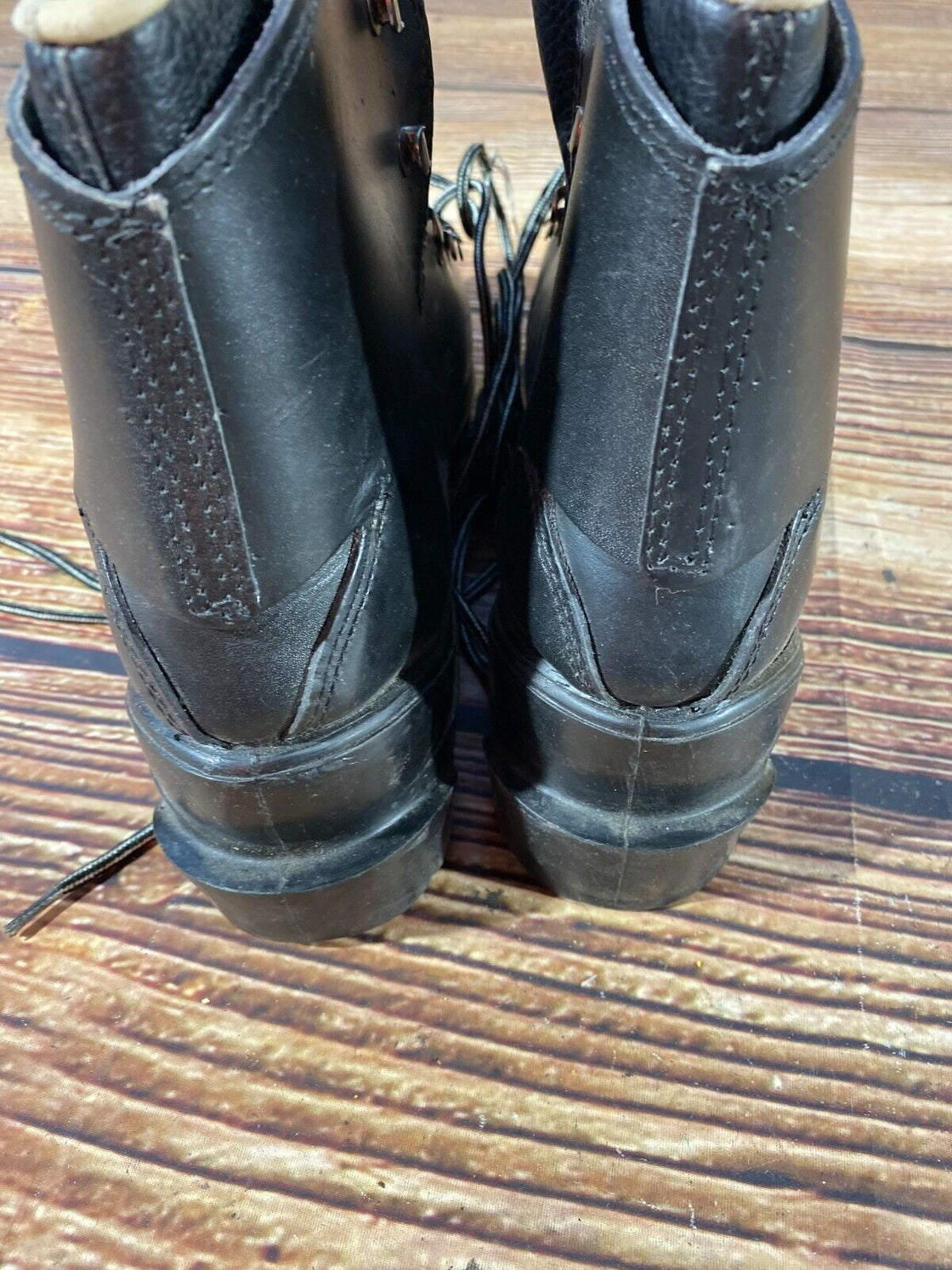 MEINDL Vintage Alpine Ski Boots Skiing EU43.5 US10 Mondo 283 Cable Binding KL75