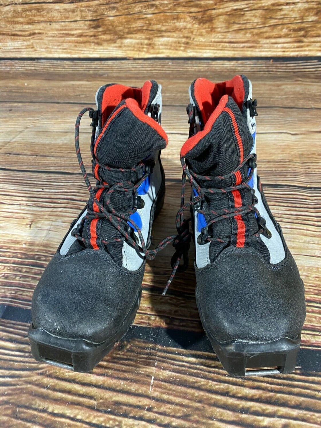 SALOMON Nordic Cross Country Ski Boots Size EU38 US5.5 SNS profil