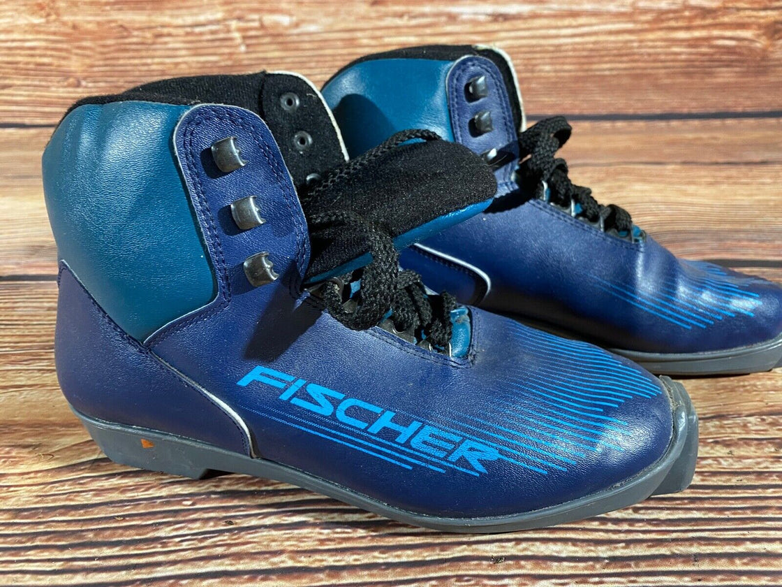 Fischer Nordic Cross Country Ski Boots Size EU43 US9.5 SNS Profil