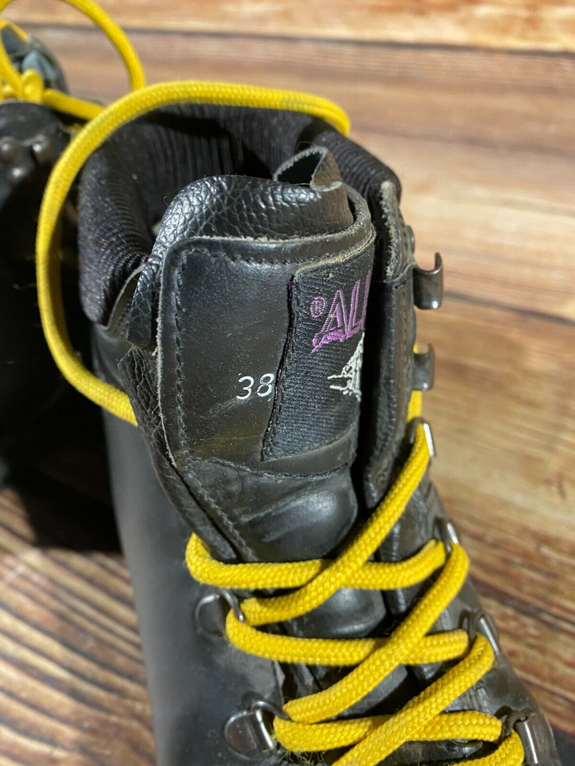 Alico Telemark Nordic Norm Cross Ski Boots Size EU38 US6 NN 75mm