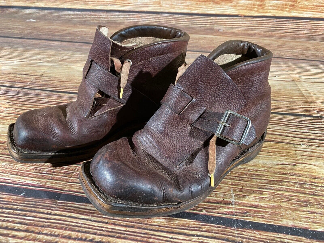 WEAR DROOF Vintage Cross Country Ski Boots Kandahar Cable Bindings EU41 US7 KL33