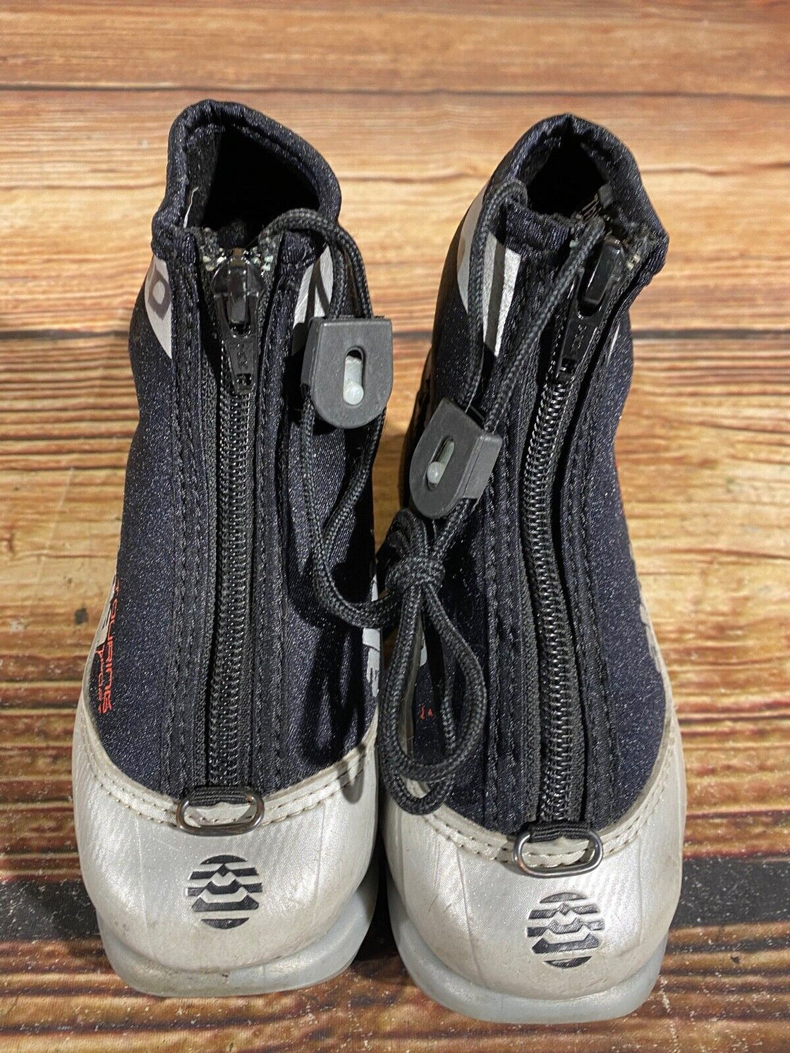 Alpina ST10j Kids Nordic Cross Country Ski Boots Size EU35 US3.5 NNN A-528