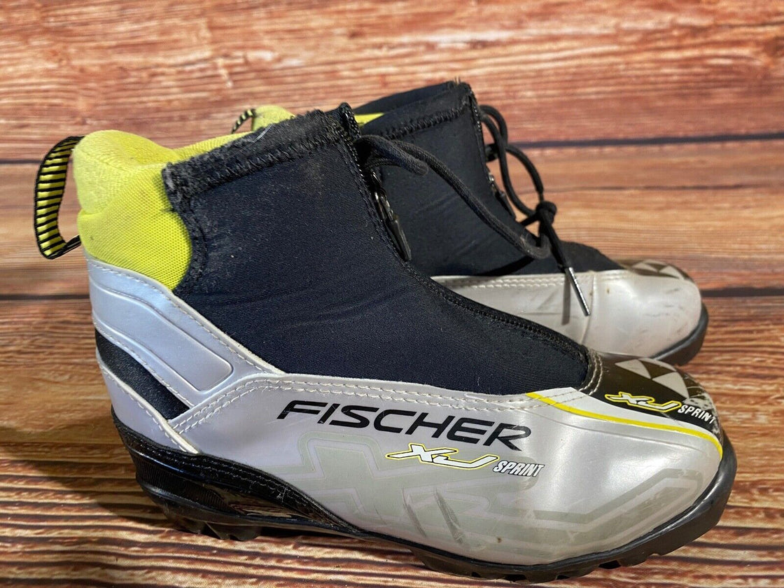 Fischer XJ Sprint Nordic Cross Country Ski Boots Kids Size EU35 US3.5 NNN F-623