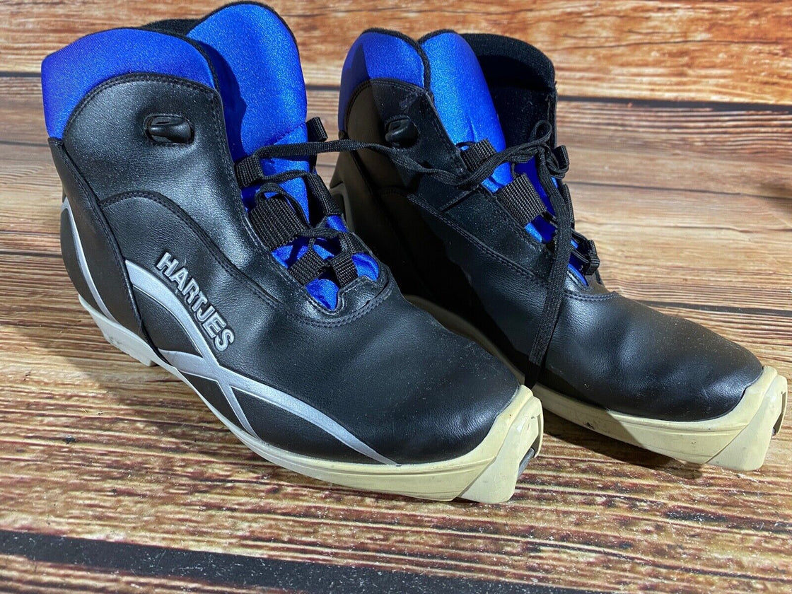 Hartjes Nordic Cross Country Ski Boots SNS Profil Size US8, UK7, Mondo 253