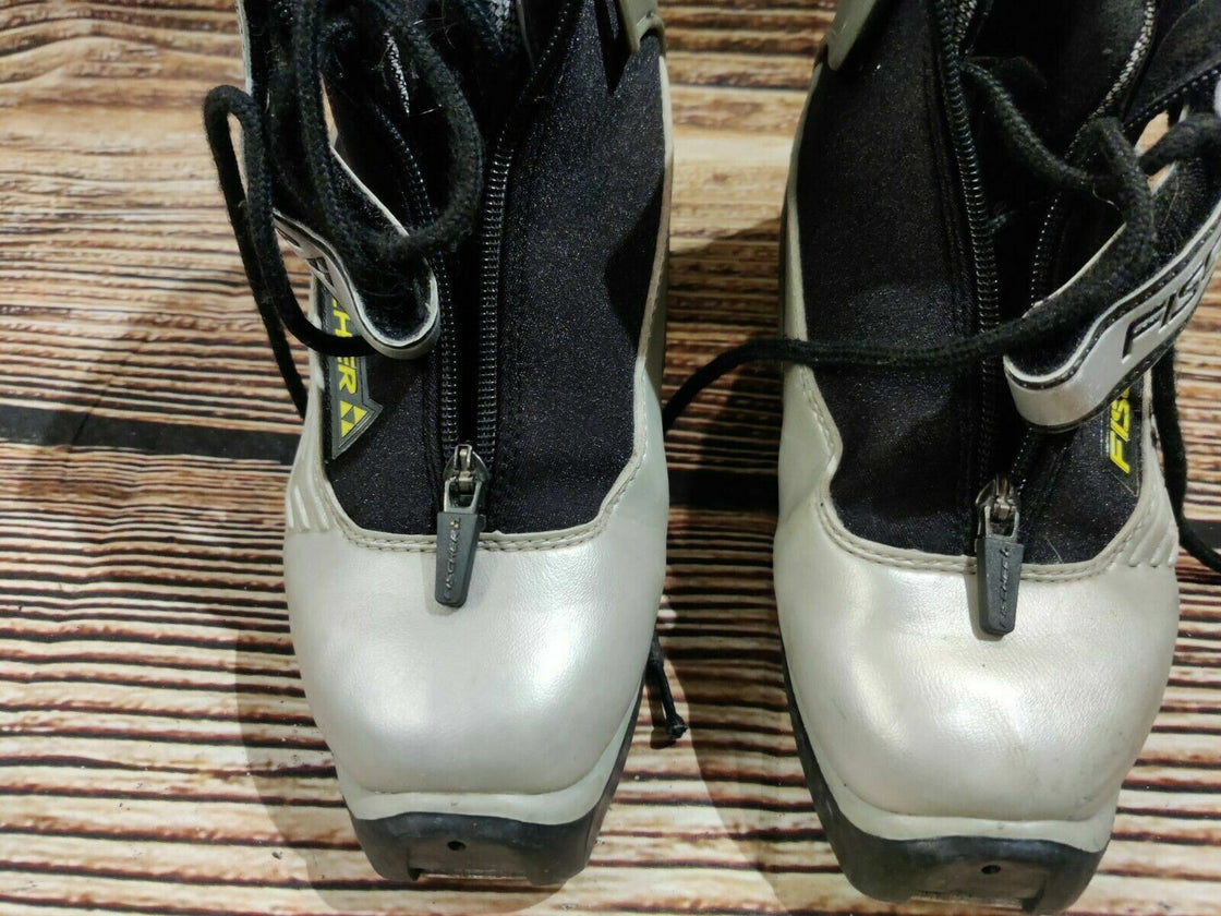 Fischer RCS Nordic Cross Country Ski Boots Size EU37 US5 SNS Profil