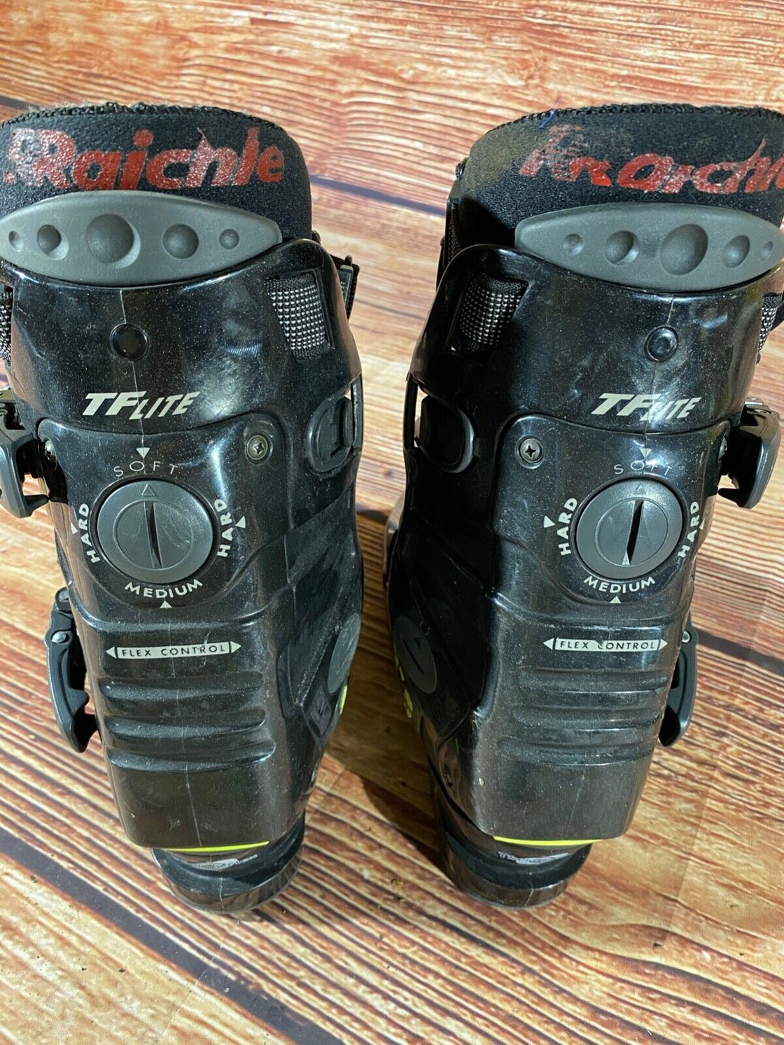 RAICHLE Vintage Alpine Ski Boots Ladies Mondo 240 mm Outer Sole 289 mm DH108