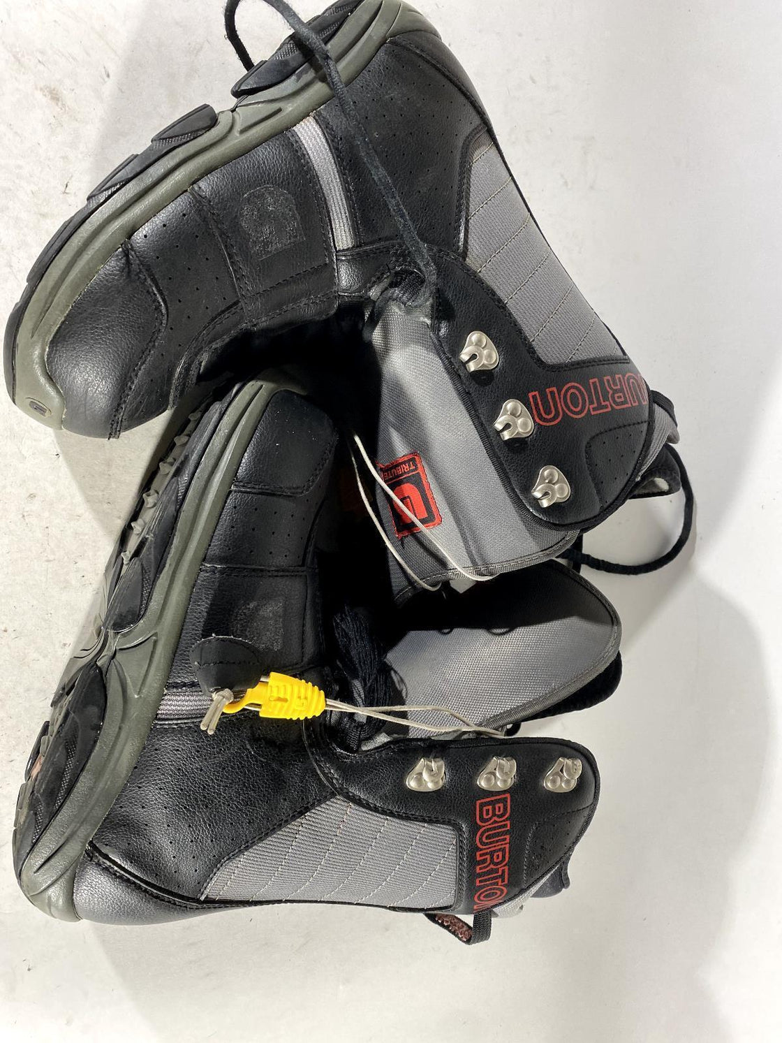 BURTON Snowboard Tribute Boots Size EU40, US7, UK6, Mondo 250 mm